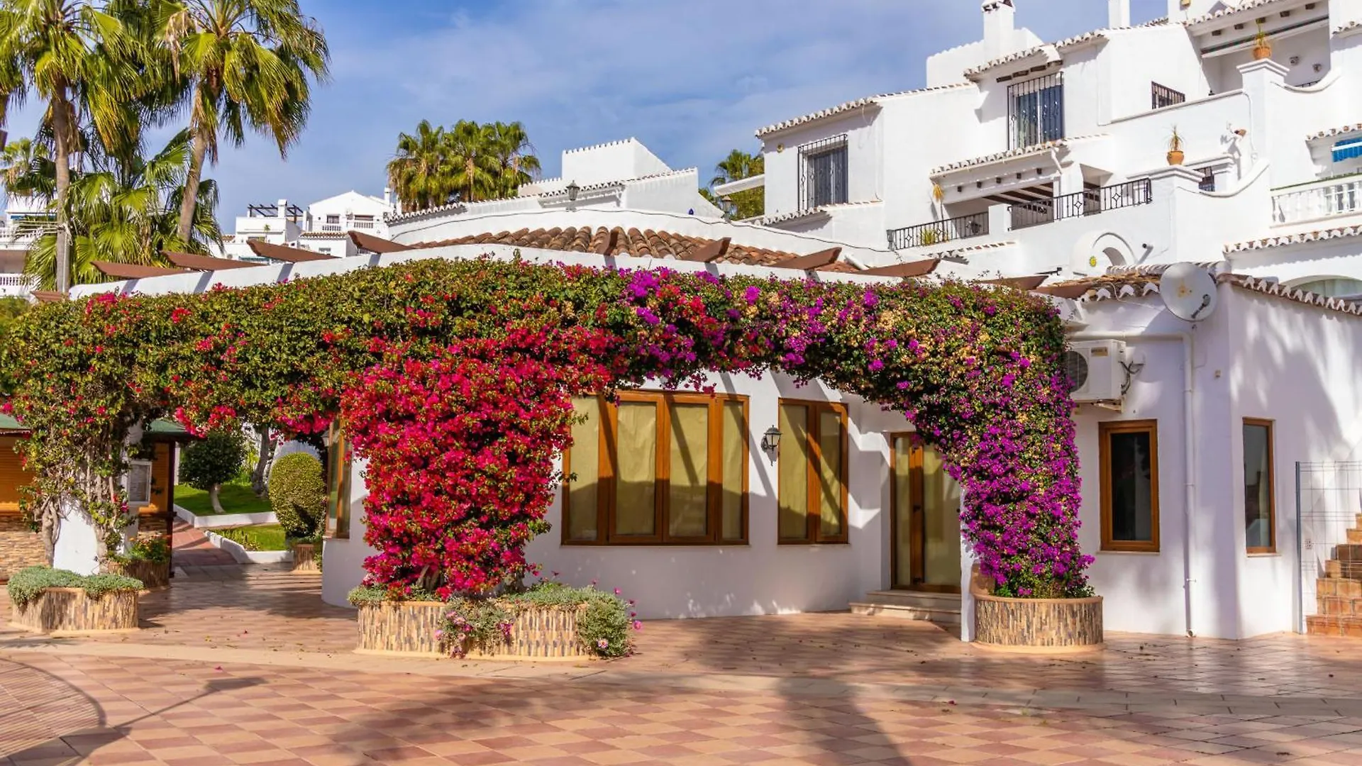 Rabat 23 Apartment Nerja 0*,